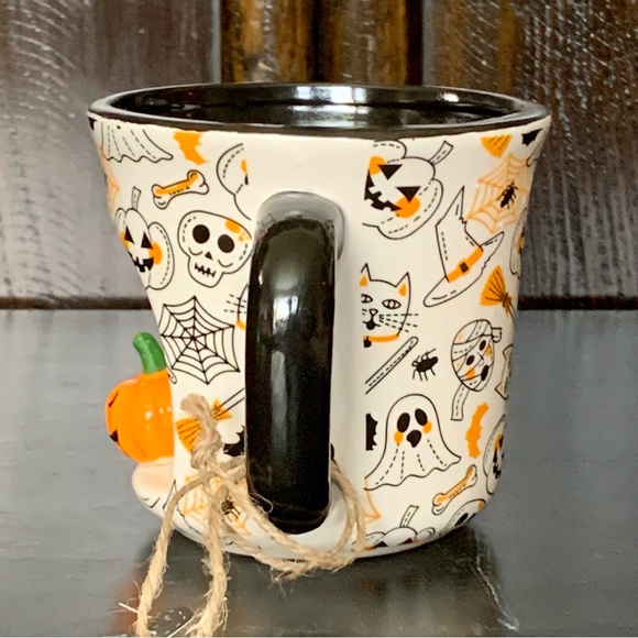 Jack O’Lantern Pumpkin Hand Painted Figural Halloween Mug - Picture 7 of 14